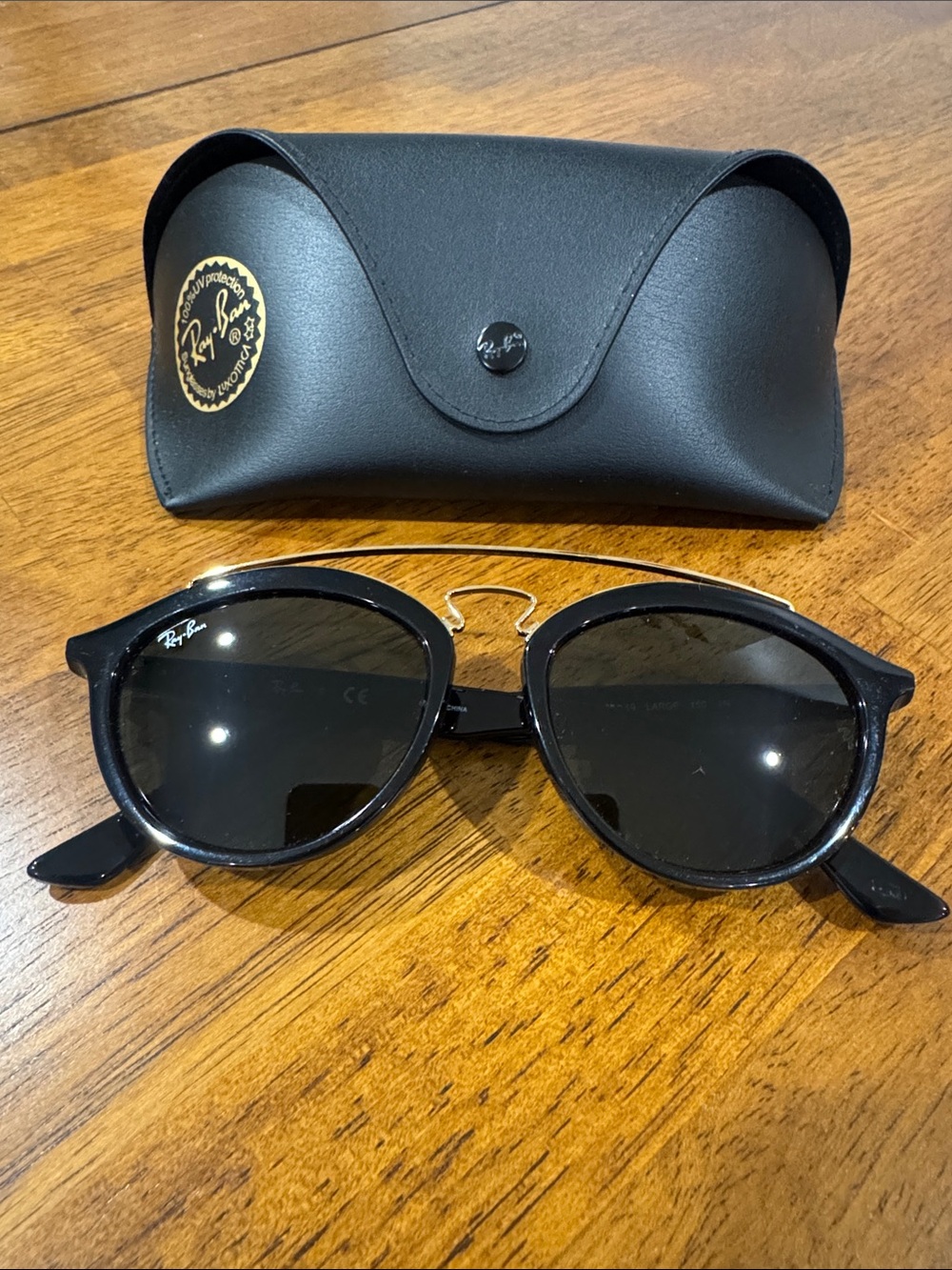 Ray-Ban Black Round Sunglasses with Gold Double Bridge